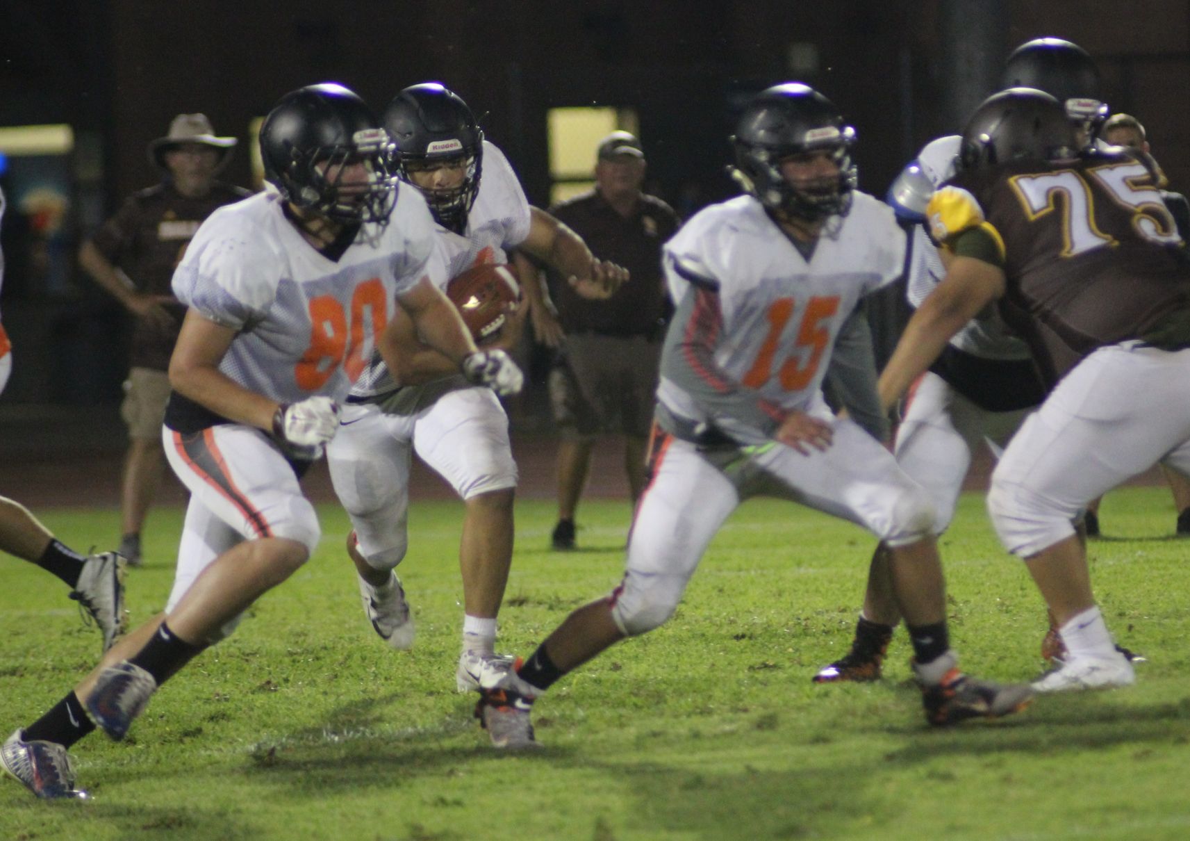 Kingsburg, Selma compete at scrimmages